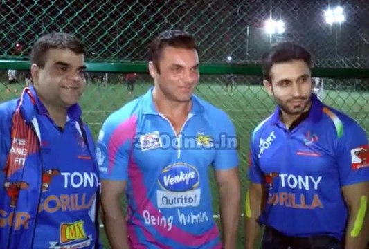 Tony Premier League 1ST Match With Sohail Khan ,Jay Bhanushali And Many Others
