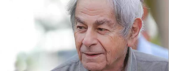 BRILHANTE: Raduan Nassar recebe Prêmio Camões e humilha golpismo de Temer