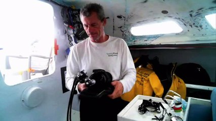 J104 : Sébastien Destremau teste son matériel de plongée / Vendée Globe