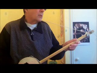 A La Claire Fontaine (au Banjo Diddley Bow)