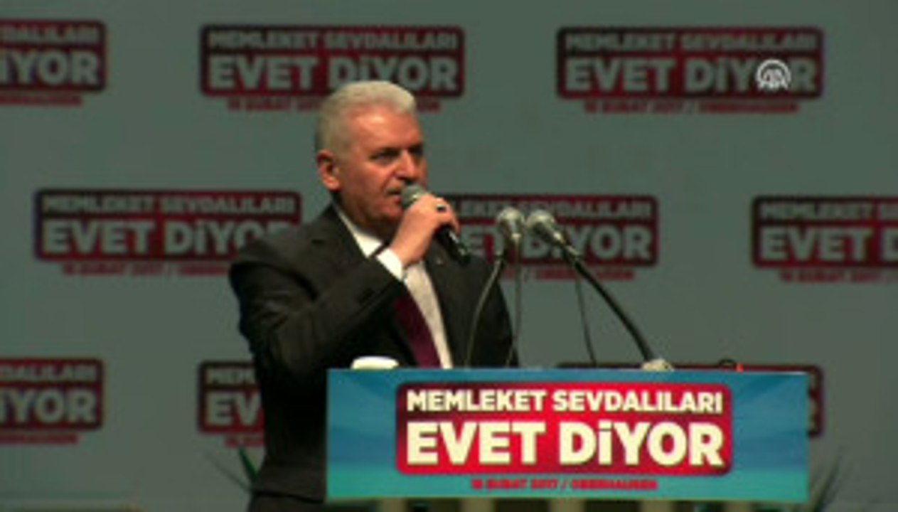 Başbakan Almanya'da Merkel'e Laf Çaktı, Türklere Müjdeleri Peş Peşe Sıraladı