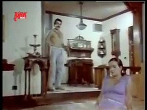 Mujde ar,formda kalmak için egzersiz yapıyor izle sende gör