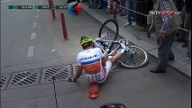 52. Cumhurbaşkanlığı bisiklet Turu Magno Nazaret kaza anı. | www.kasimpasabisiklet.com
