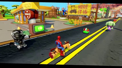 SUPERMAN vs SPIDERMAN POWER WHEELS RACE GIANT SURPRISE TOYS KIDS opening PLAYTIME AT THE P