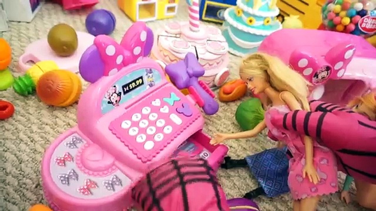 Baby Alive Doll Eat Feet Freaks Out,Barbie,Frozen Elsa Sleep over Slumber Party,Funny Toys Show