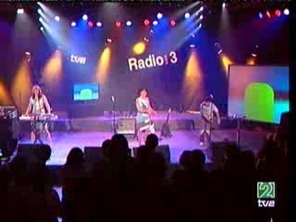 Le Tigre live at TVE part5