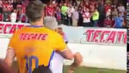 Mexique : de violents incidents en tribunes provoquent la colère de Gignac