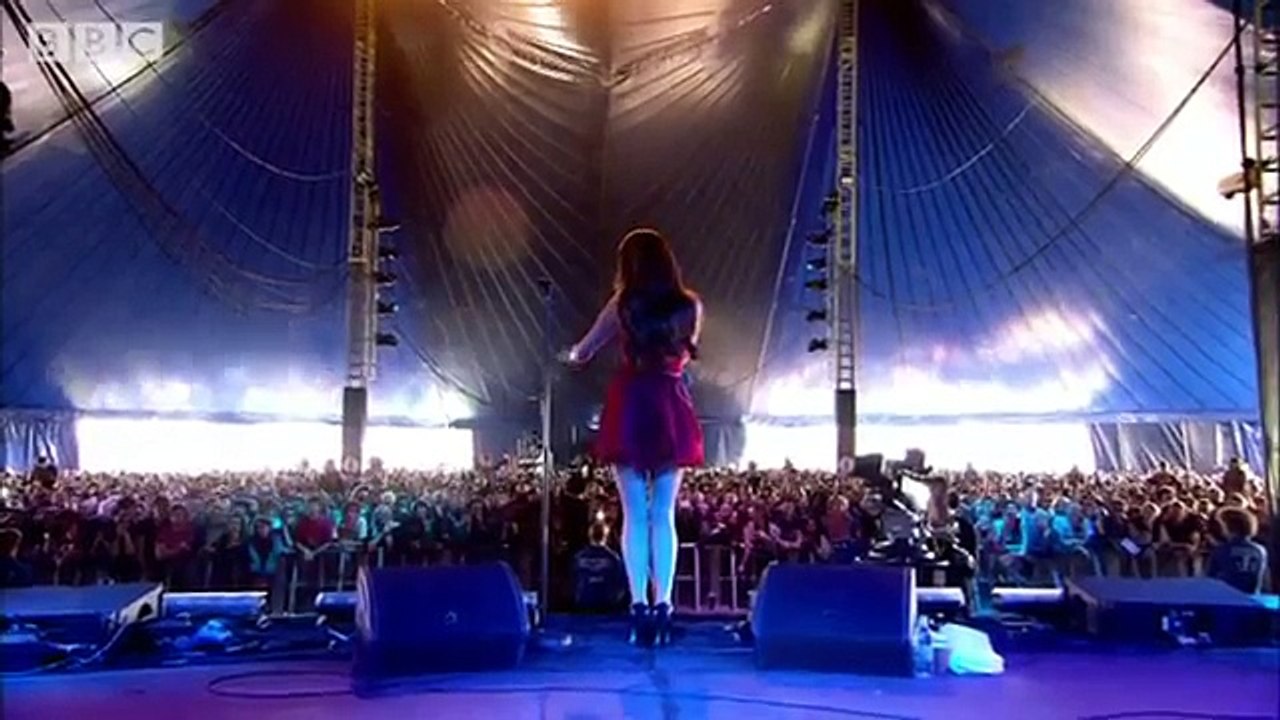 Lana Del Rey - Video Games (LIVE)