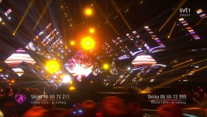 3.06 Bella & Filippa - Crucified (Mic Only)