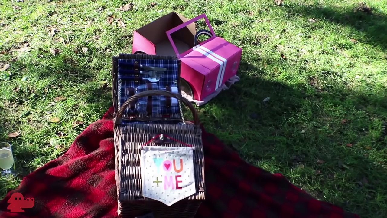 Check out the worlds most romantic foxes!