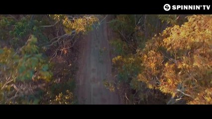 Bjonr ft. Tom Bailey - Broken (Official Music Video)