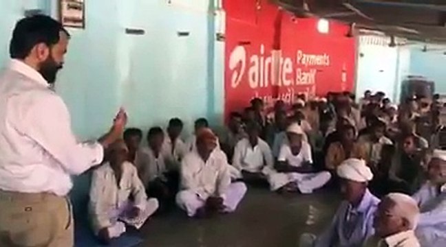 Aashish Khetan addressing victim farmers of Upardar village Sanand, Gujarat