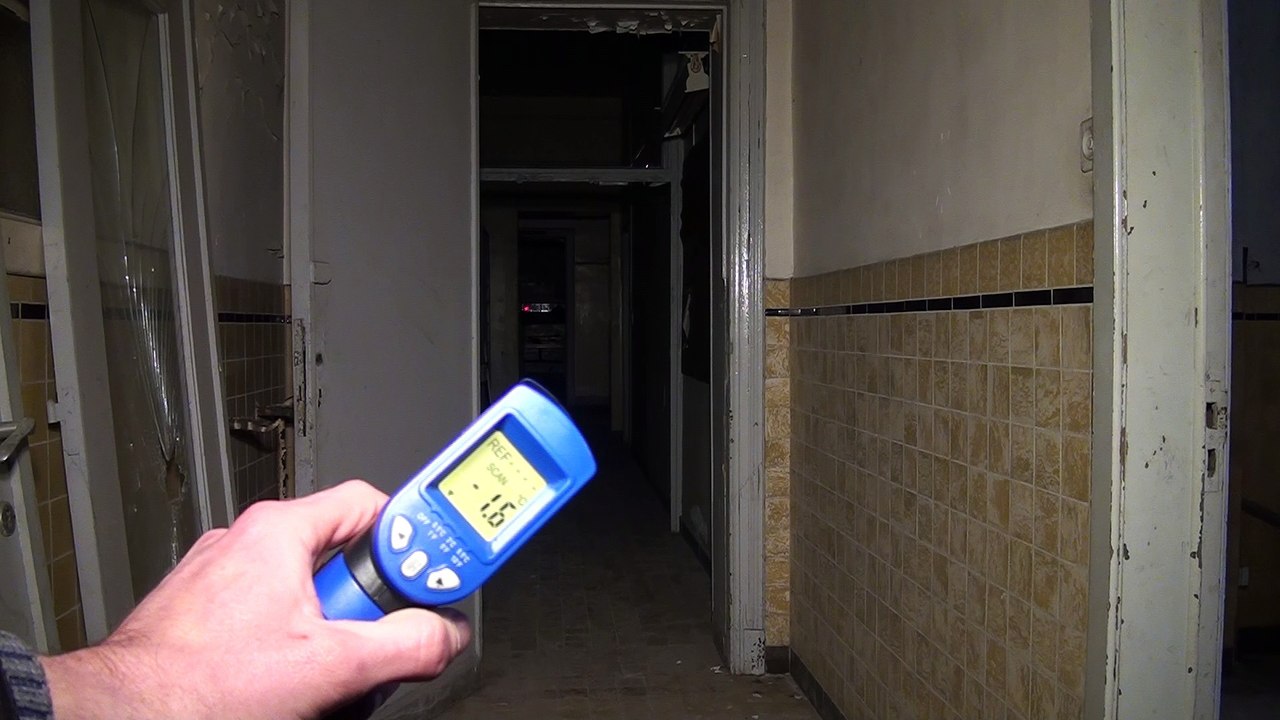 Haunted lab. ze stonden te trillen op hun benen!