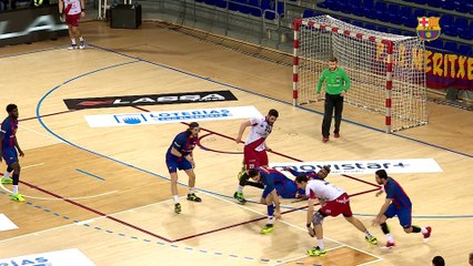 Le FC Barcelone continue sa route en championnat devant La Rioja 28-24
