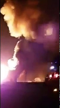 Enorme Explosions d'une usine de gaz à Jonquières dans le Vaucluse Orange