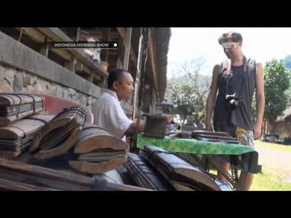 IMS Daun Lontar Sebagai Media Lukis oleh Seniman Bali