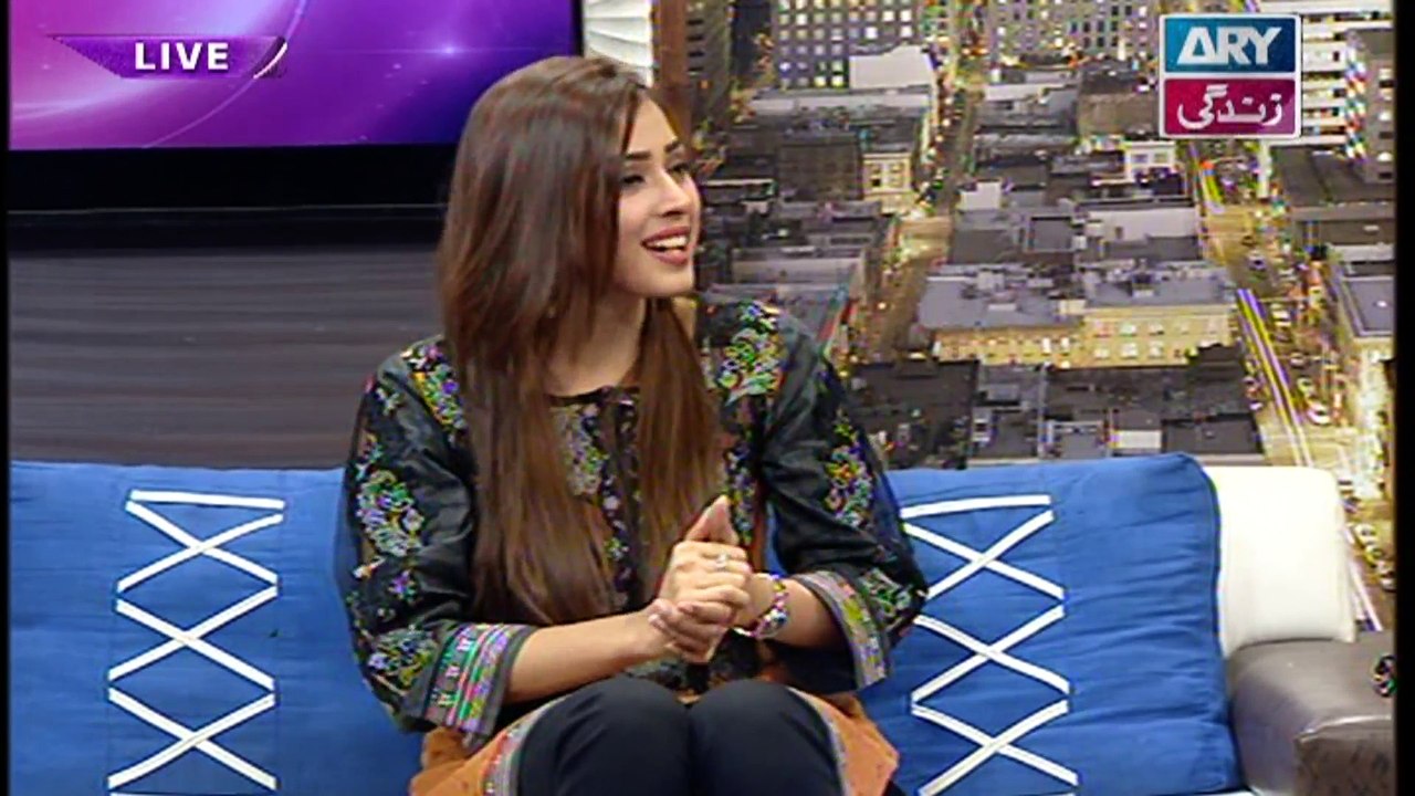 Breaking Weekend on Ary Zindagi in High Quality 19th February 2017