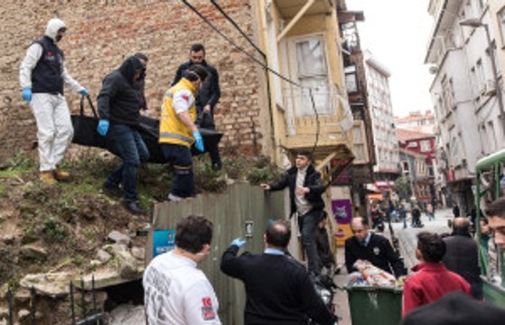 Ortaköy'de Sokakta Yaşayan Şahısın Cesedi Bulundu