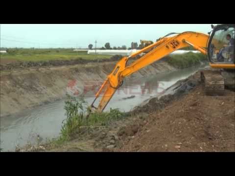 Fier, pastrohen pas 25 vitesh kanalet vaditëse, 81 milionë lekë fondi- Ora News- Lajmi i fundit-