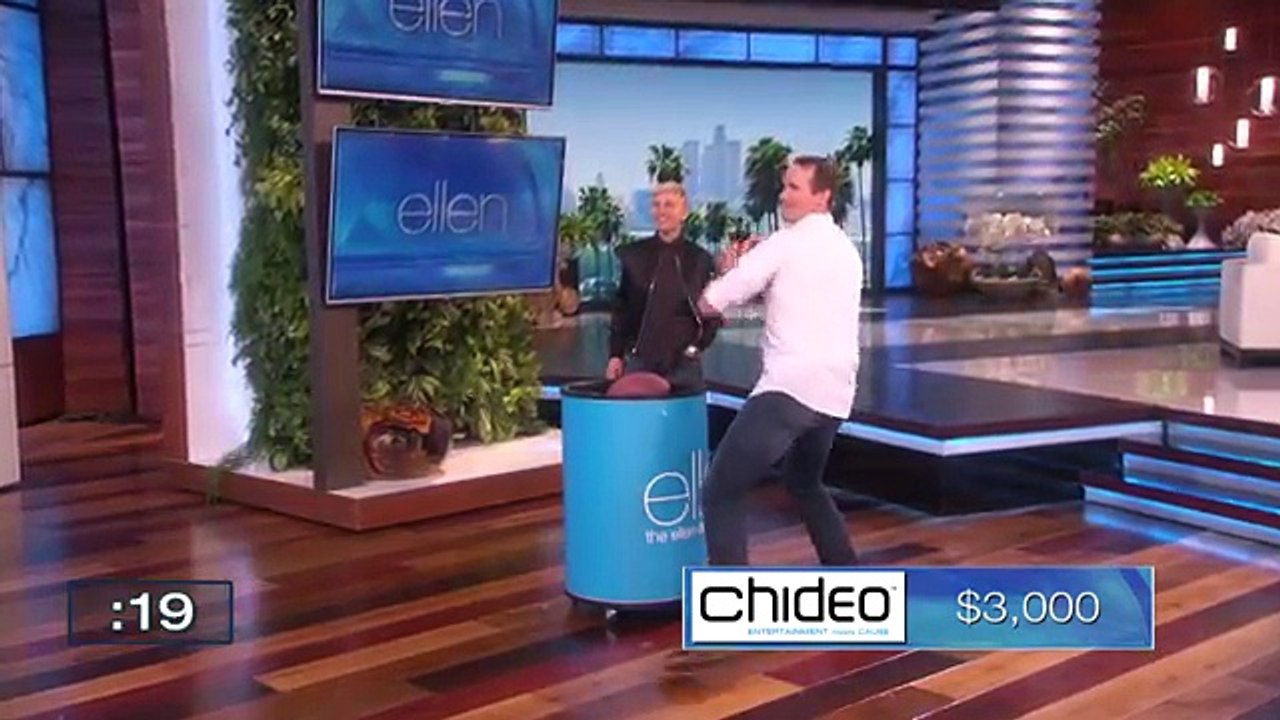 Drew Brees On Ellen Show 2017 Discusses His Contract !