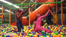 Spiderman y Spidergirl Niños Ballpit y Congelado Elsa de la Fiesta de Cumpleaños de la Diversión Superhéroe en Real de L