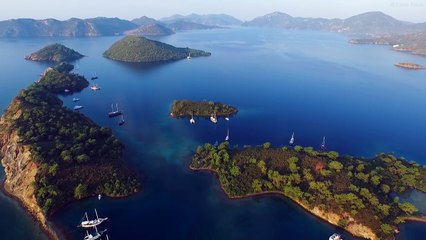 Relax 3 Minutes - Flying Over Islands and Relaxing Music