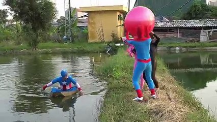 KICK ASS Frozen Elsa vs Spiderman Vs joker PRanks Catwomen Fun Superheroes movie Frozen El