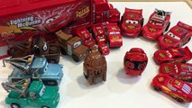 TOY CARS - Disney Cars 3 Hatch N Heroes Eggs - STOP Animation - Mater & Lightning McQueen Bandai Egg
