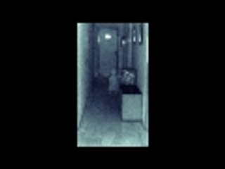 Terrorifica fotografia de una niña fantasma captada por un concejal de Granada