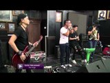 The Virgin latihan untuk konser ulang tahun mereka