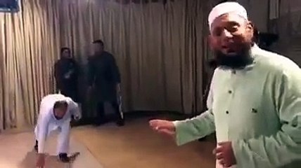 Game On Hai expert panel playing cricket inside studio Saqlain dr noman rashid latif