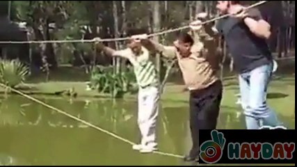 Cười thả ga, cười bẻ bụng bầu