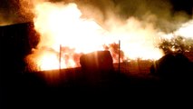 Puits : un incendie spectaculaire ravage un bâtiment agricole