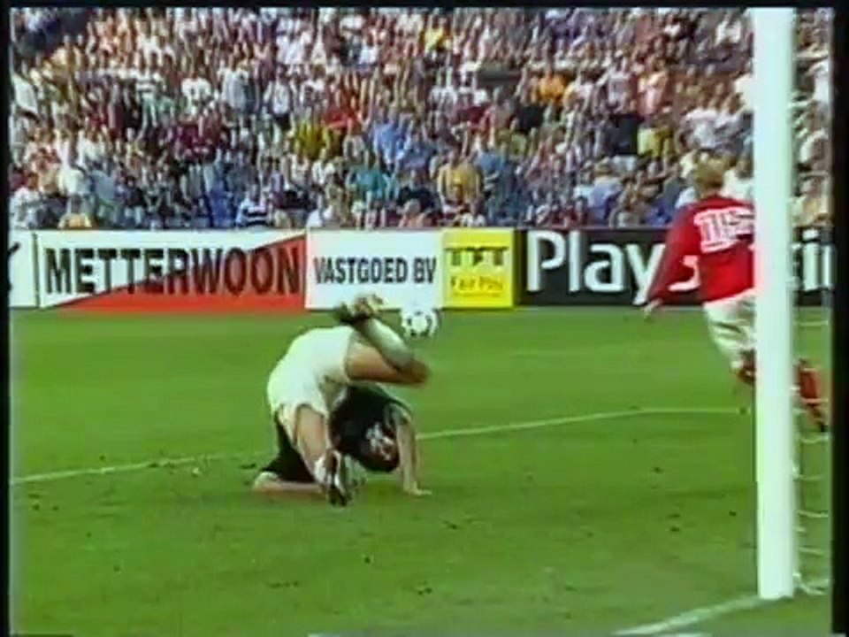 13.08.1997 - 1997-1998 UEFA Champions League 2nd Qualifying Round 1st Leg Feyenoord 6-2 FC Jazz Pori