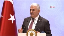 3- Başbakan Yıldırım Vatandaşın En Az Yüzde 50 Oyuyla Seçilme Şartı Olan Yerde Diktatörlük Olur Mu