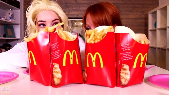 Spiderman & Frozen Elsa McDONALDS CHALLENGE! w_ Joker Anna Baby Elsa Superman Catwoman Superhero Fun-7ez