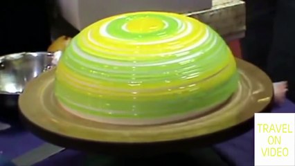 Làm bánh kem với phong cách gốm sứ