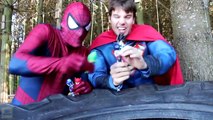 Frozen Elsa Finds a HATCHIMALS SURPRISE EGG! w  Spiderman Joker Spidergirl Anna TOYS Superheroes