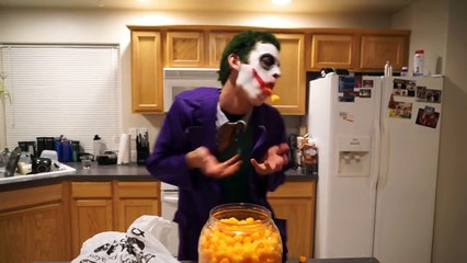 Joker Vs Scream & Giant Teddy Bear & Zombie In Real Life Halloween Fun!-CVLJbpr