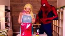 Frozen Elsa & Spiderman Break Up! w_ Pink Spidergirl, Ariel Mermaid, Superman, Joker! Superhero Fun-nJH9