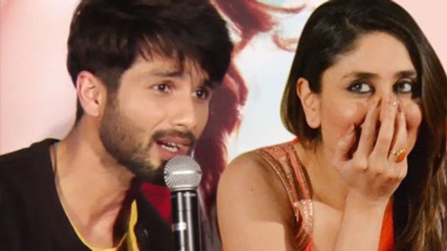 Kareena Kapoor AWKWARD MOMENT, Poses With Shahid Kapoor By Mistake | Rangoon Screening