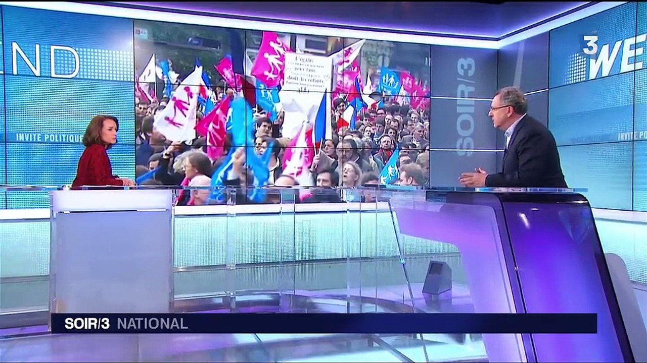 Présidentielle : "Macron n'est pas un candidat centriste, mais un candidat central"