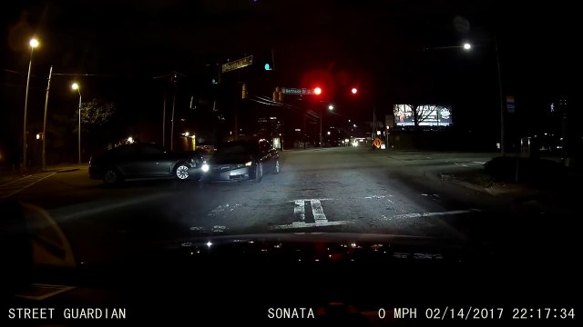 Et bim gros crash à un croisement