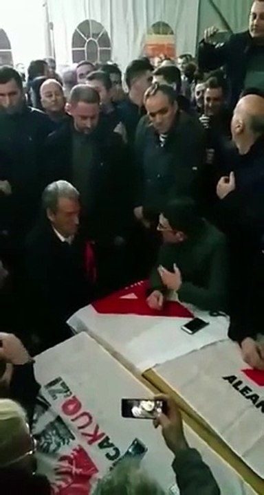 Dikur e quante Berishën -faqezi-, sot Spahiu në një tavolinë me të