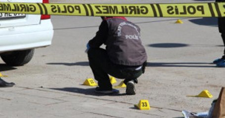 Diyarbakır 'da Hastane Önünde Çatışma: 2 Ölü