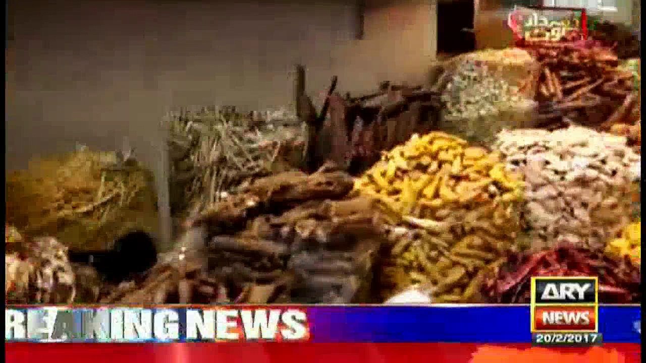 Chemicals being used to color masalas in Faisalabad