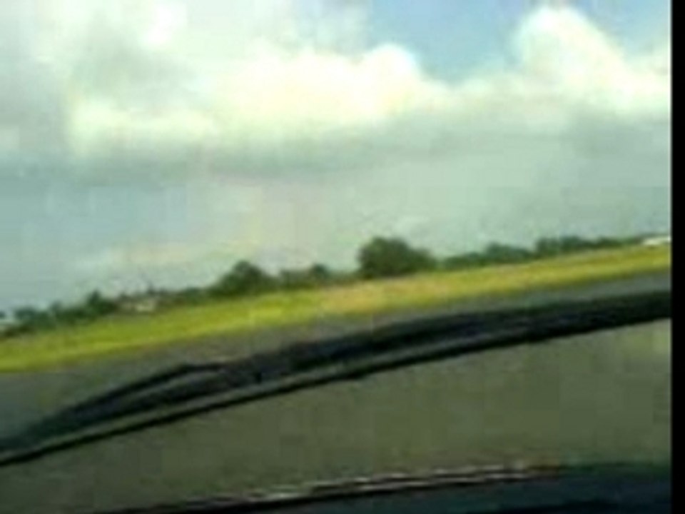 Tour de circuit en AX GT Volcane