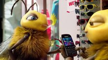 Pubblicità Vodafone Con le Api (inglese)