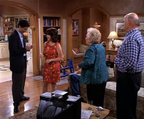 Szeretünk Raymond!  S02 01 Ray A Tévében