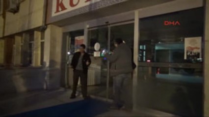 Kütahya Valiliği Önünde Ustura Ile Intihar Girişimi